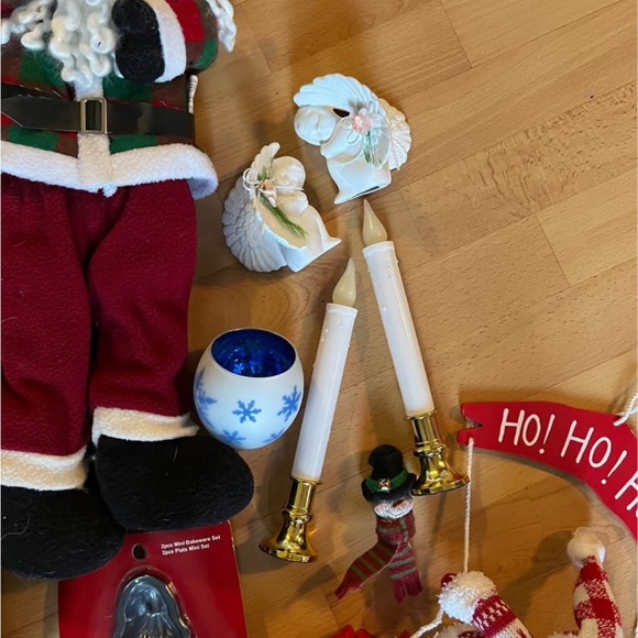 Christmas Decoration Lot- Ornaments, Santa, Containers, Snowflake Candle & more - Picture 4 of 5